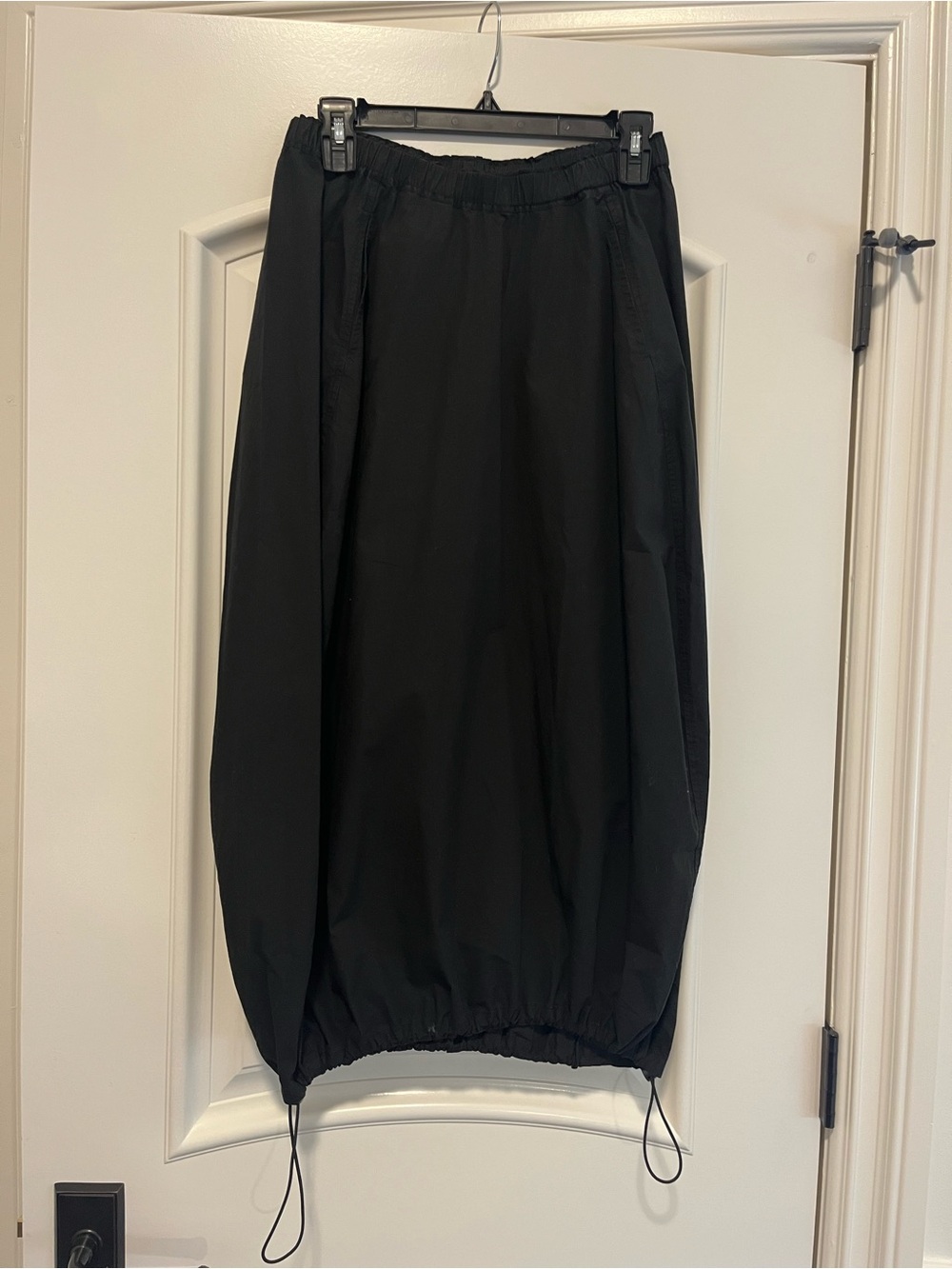 NWT- Evereve Velvet Black Midi Skirt with Adjustable Drawcord Hem